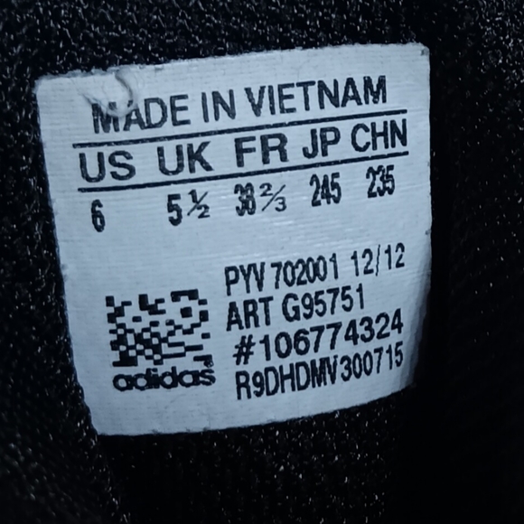 Adidas-Saucony Athletic Unisex Sneaker Beater Bundle 7½ Wo./6 Youth - Picture 8 of 11